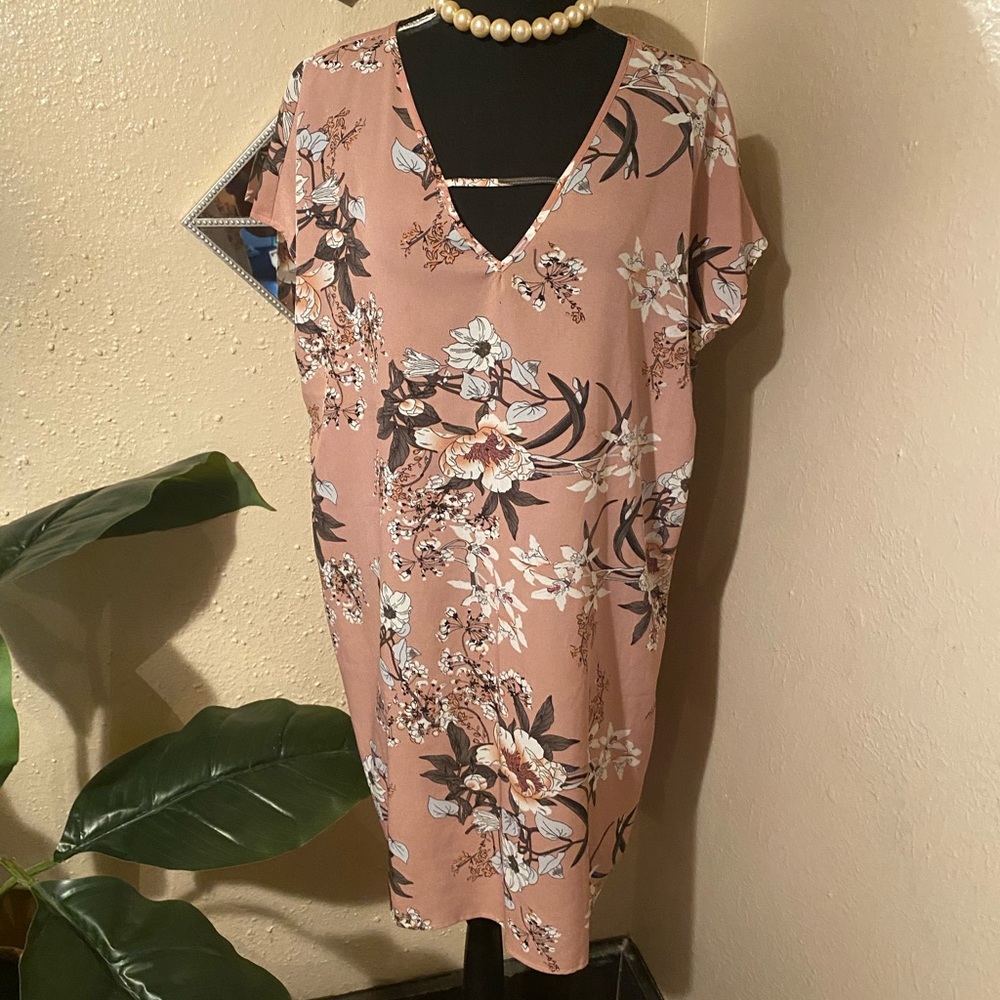 Floral night gown size 12